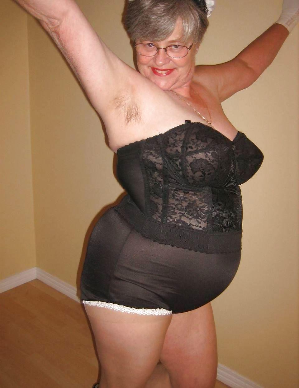 20P Mature-BBW-Ladies 165