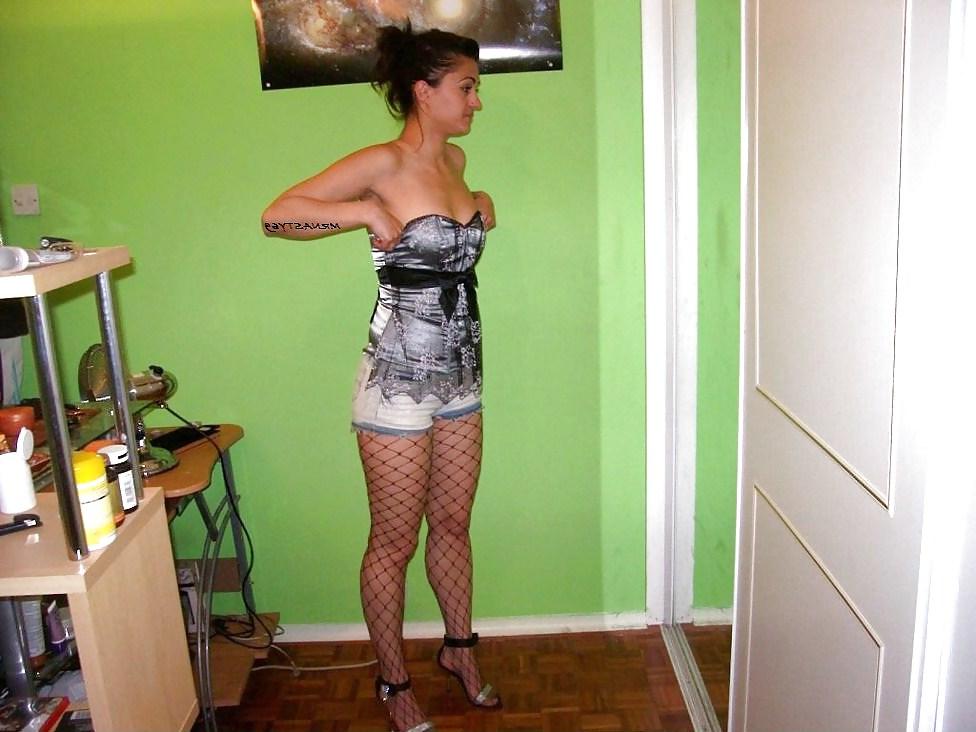 18P GirlFriend Chating On Her BoyFriend