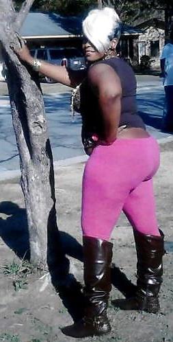 10P GHETTO CHICS 4