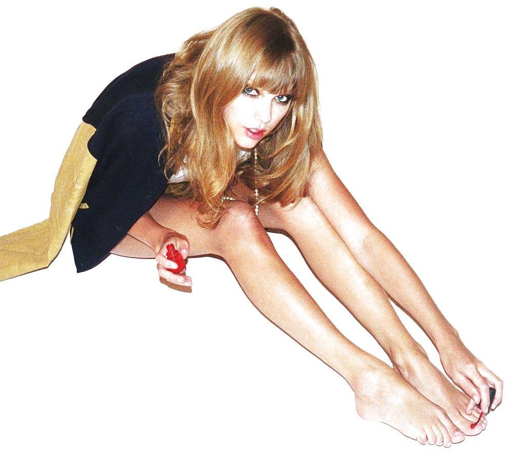 25P Celebrity feet - PLEASE COMMENT 