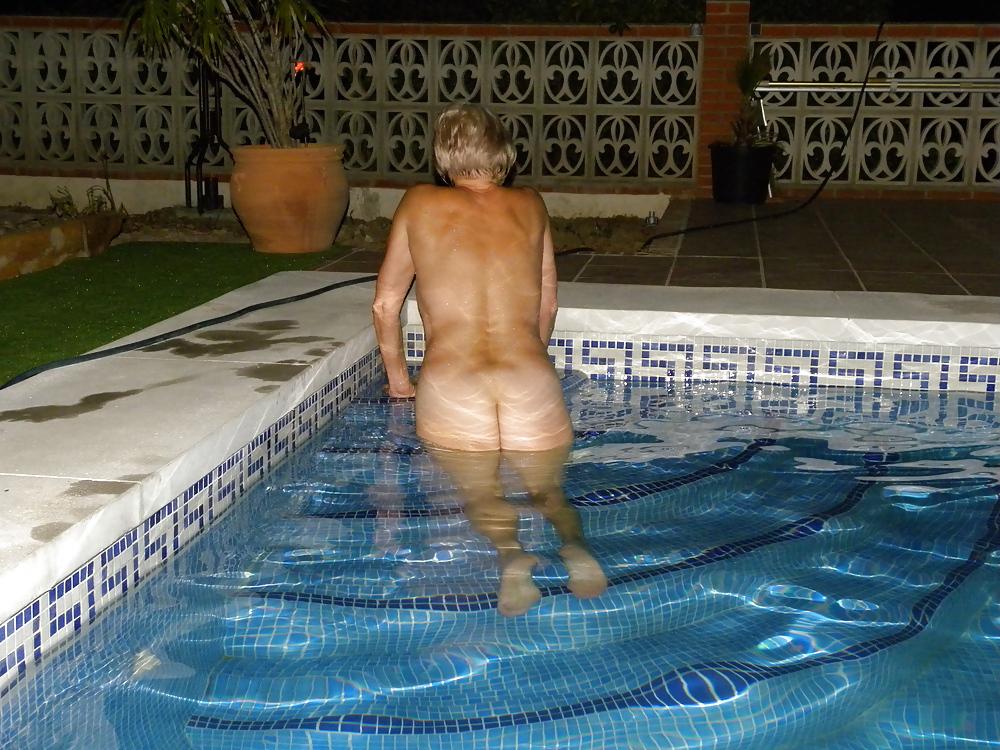 14P Pool night 2