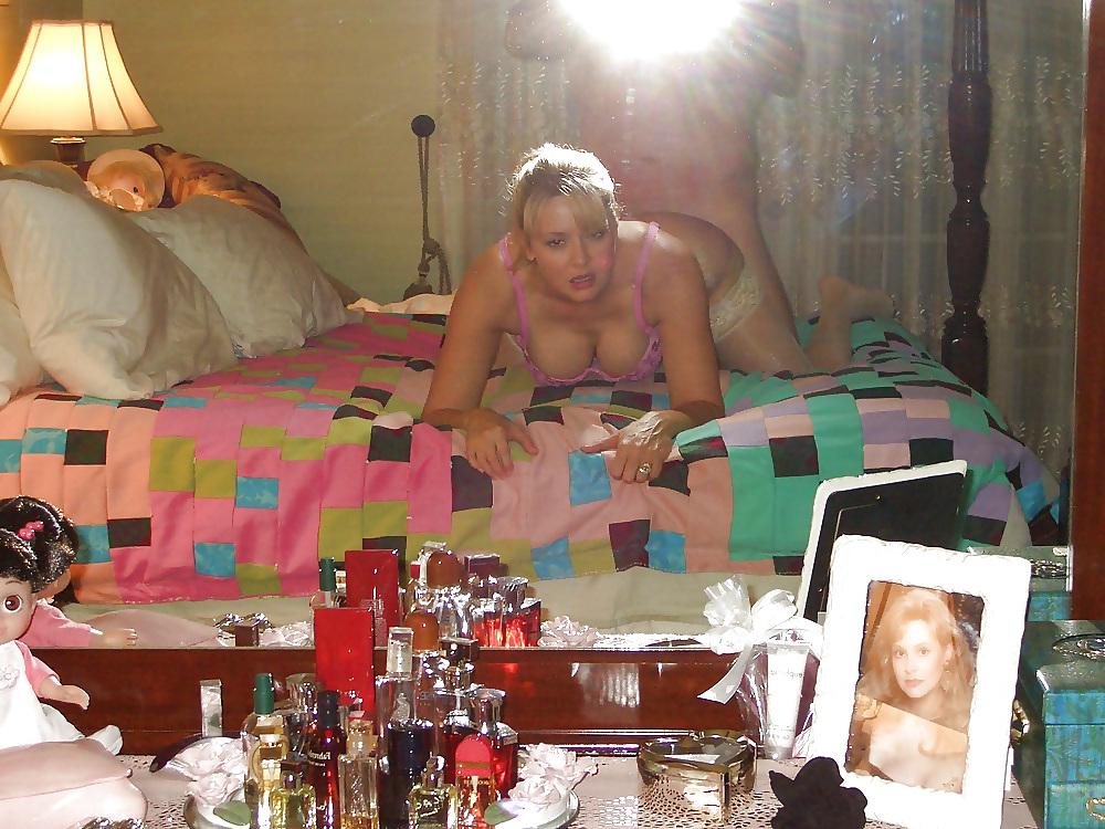 25P White Trash Blonde Milf