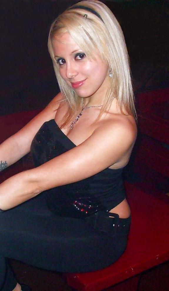 11P Elisabetta (italian hot girl)