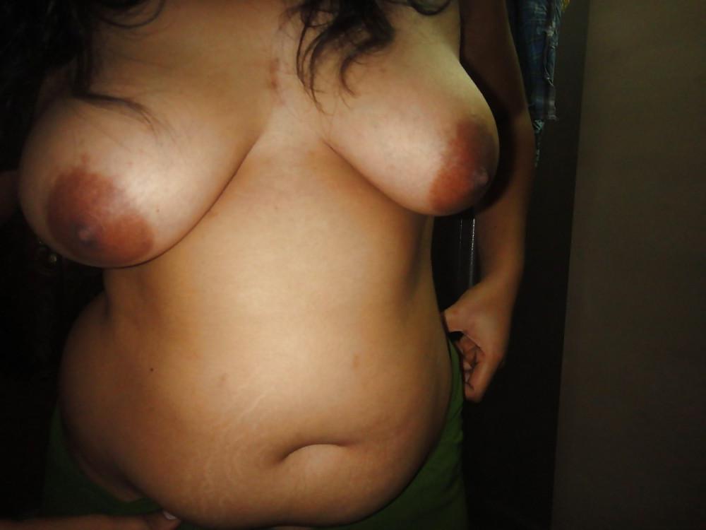 25P And More Exotic Indian Beauties