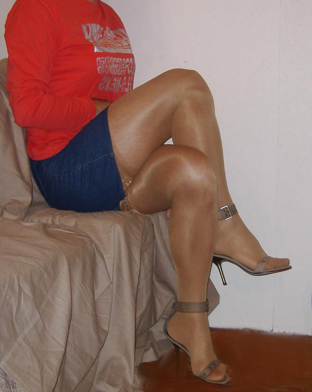 12P Shanon crossdressing
