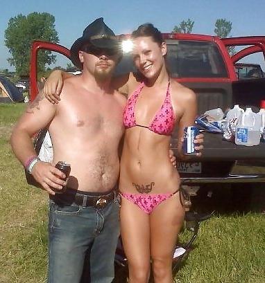 25P Cock Sucking Slut Fuck Pig Rhianna! Plz comment 