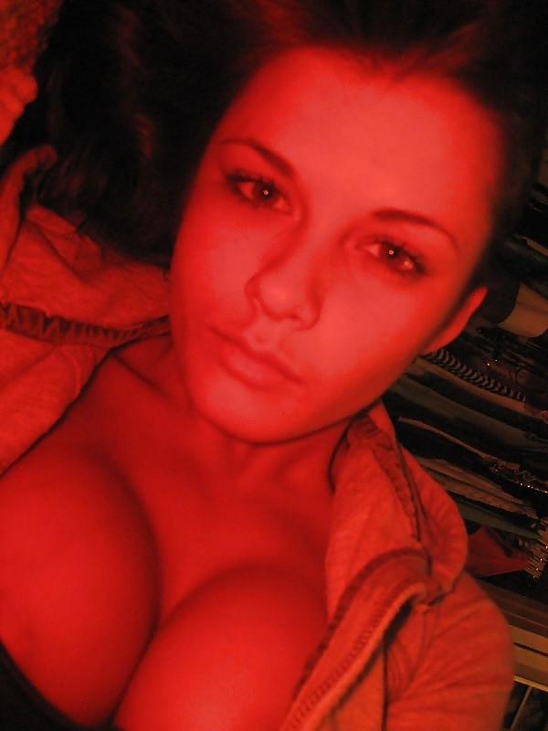 20P Big tits busty beauties 14