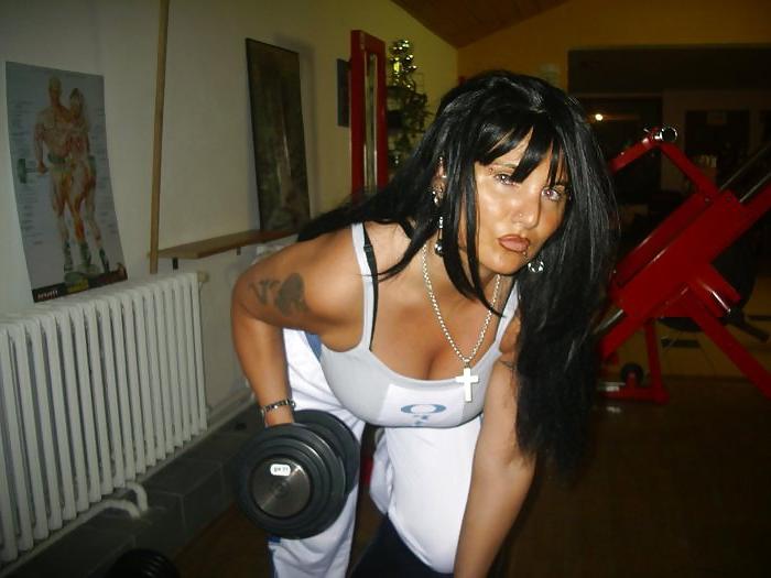 25P Extreme Sexy Mamas