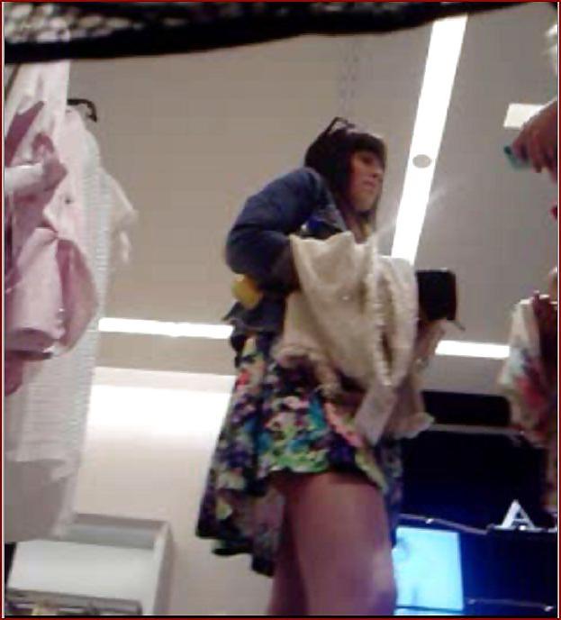 25P Omg so unbelivable wonderful beauties upskirt must seen!!!