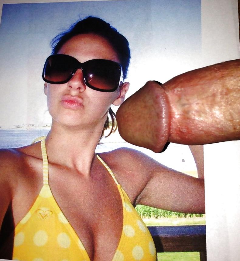 14P Bueatiful girl in sunglasses