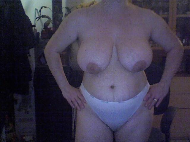 7P BigTit Italian Slut Wife