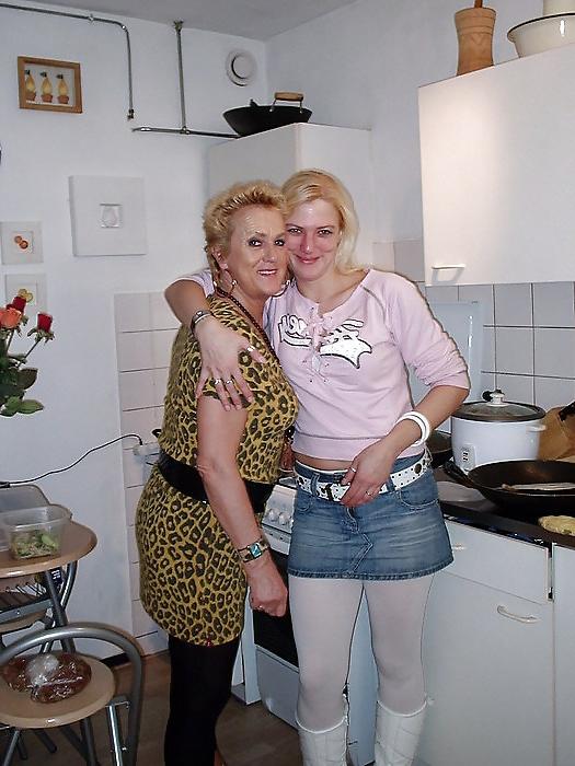 11P My mom with my 2 sisters. fuck them all!!!