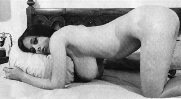 15P Vintage big tits - Arlene