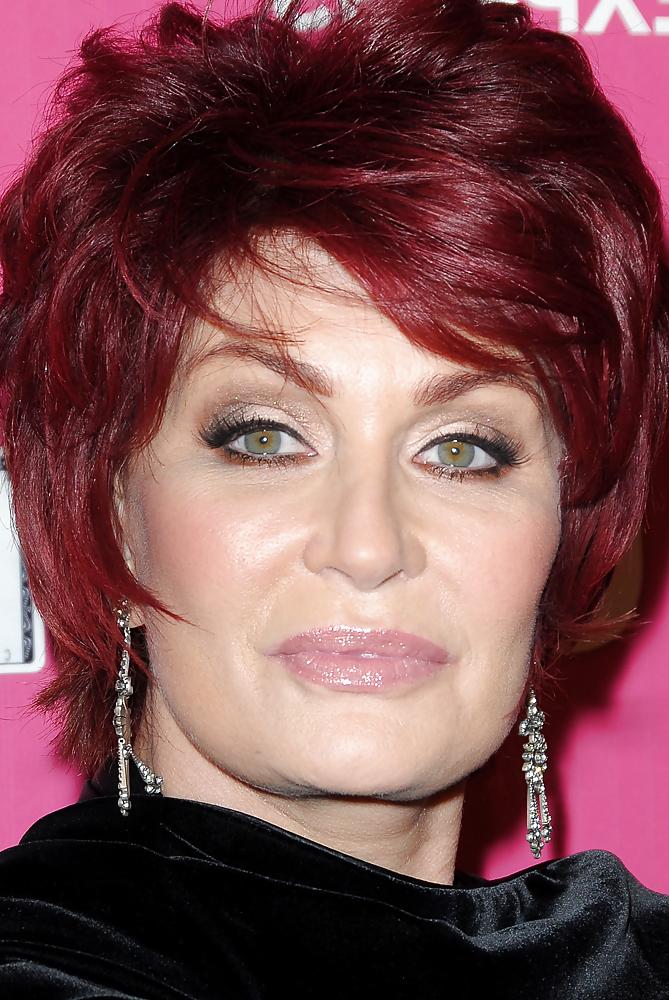 25P Celebrity MILFS.3 questions...Which one?