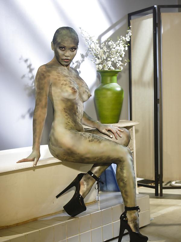 25P Mika Tan Fetish Transformation Horny Reptile