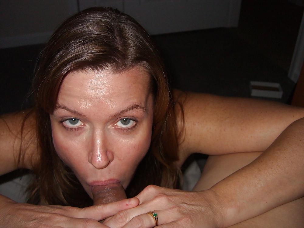15P Mature Wife Posing For Hubby