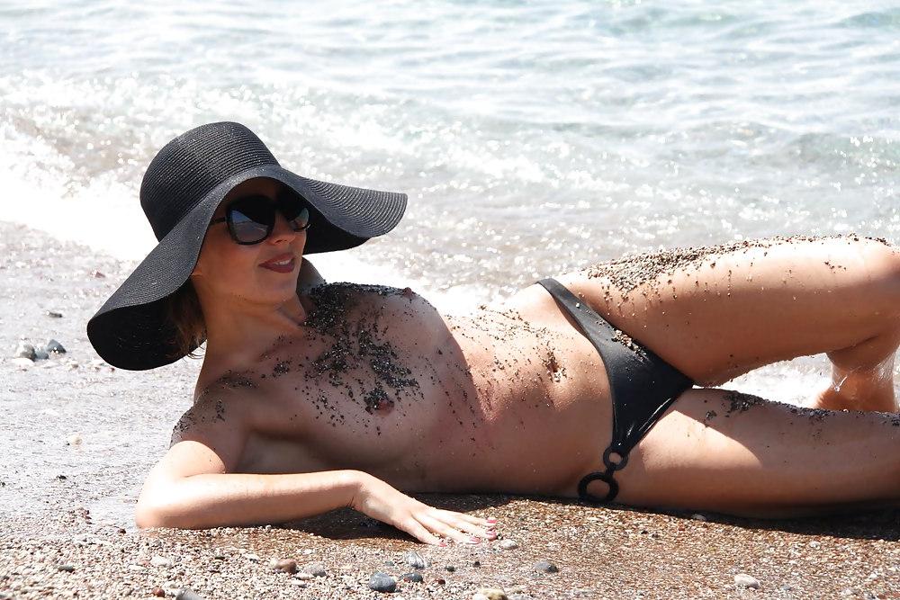 25P Polish girls on holidays