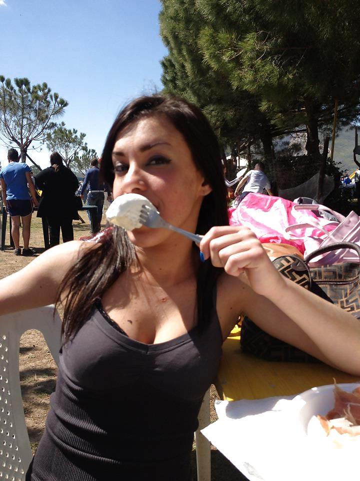 17P Italian girl: Nunzia