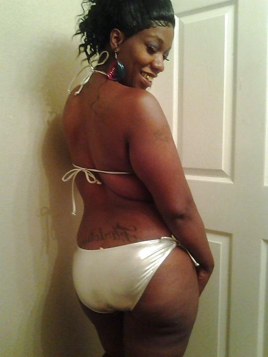 8P GHETTO CHICS 4