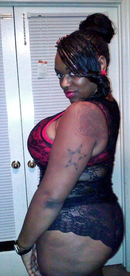 8P GHETTO CHICS 4