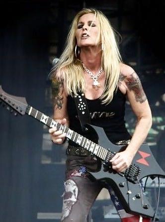 13P Lita Ford