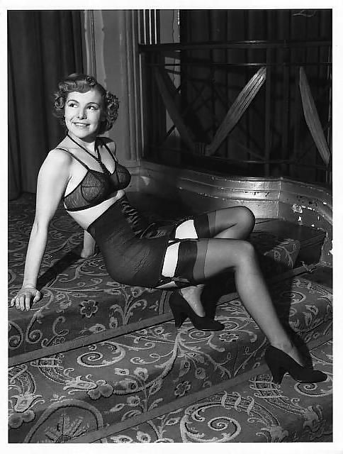 25P Sexy Vintage 4