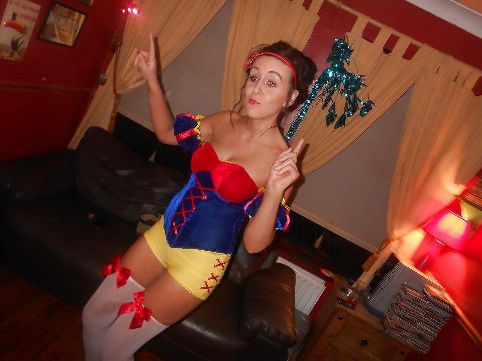 25P Irish girls