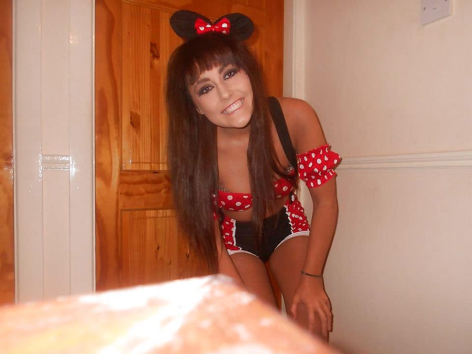 25P Irish girls