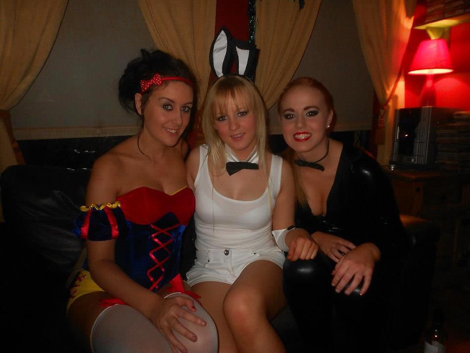 25P Irish girls