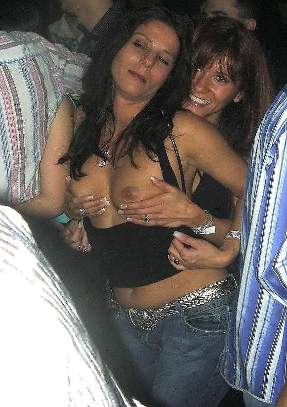 25P TReal Wives That Swing