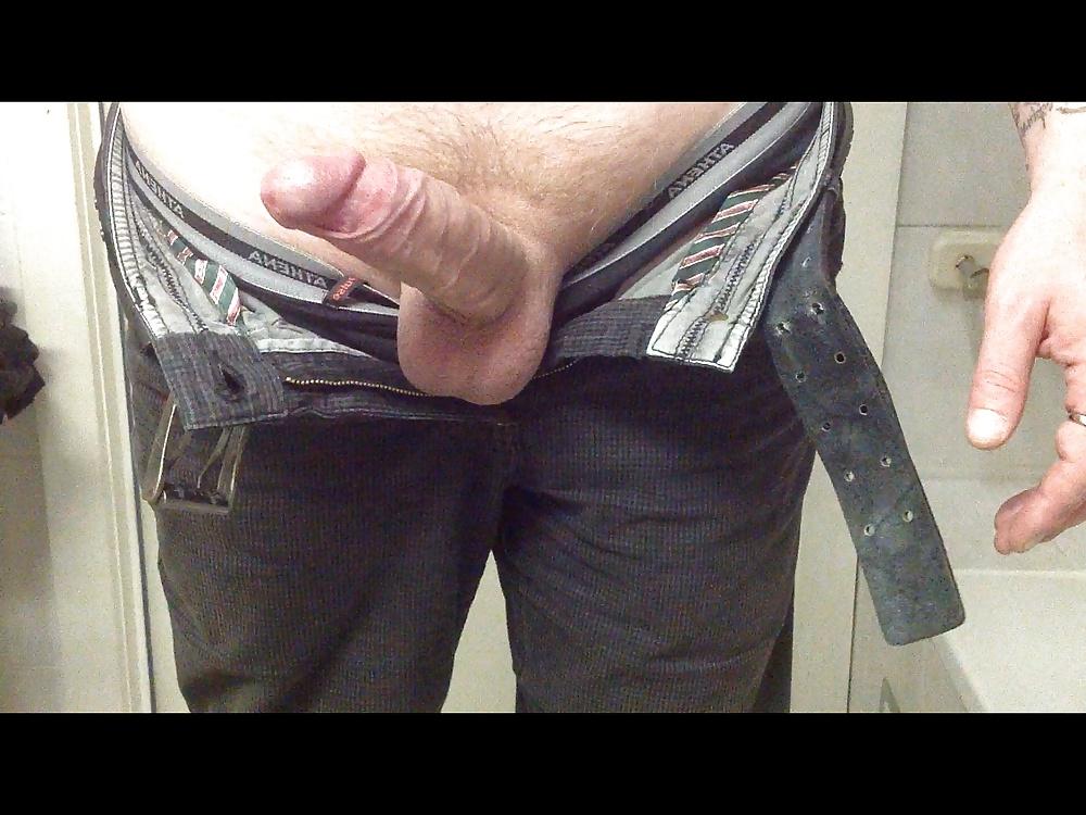 5P Cock 'n Balls Striptease