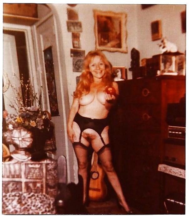 25P Vintage Wives & Girlfriends