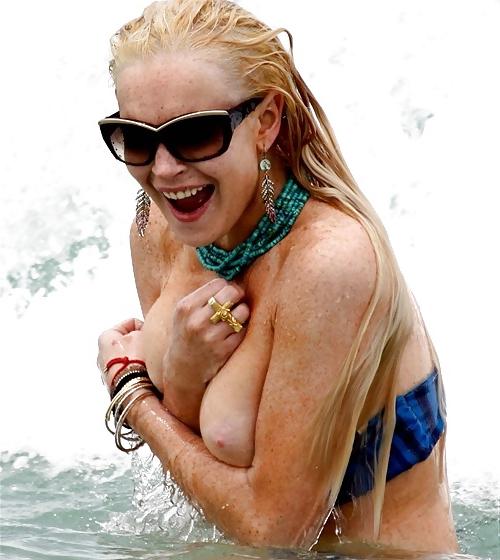 13P Celebrity nip slip