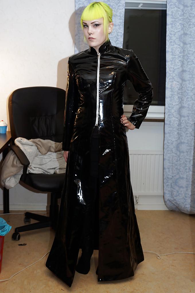 11P Swedish Fetish Model