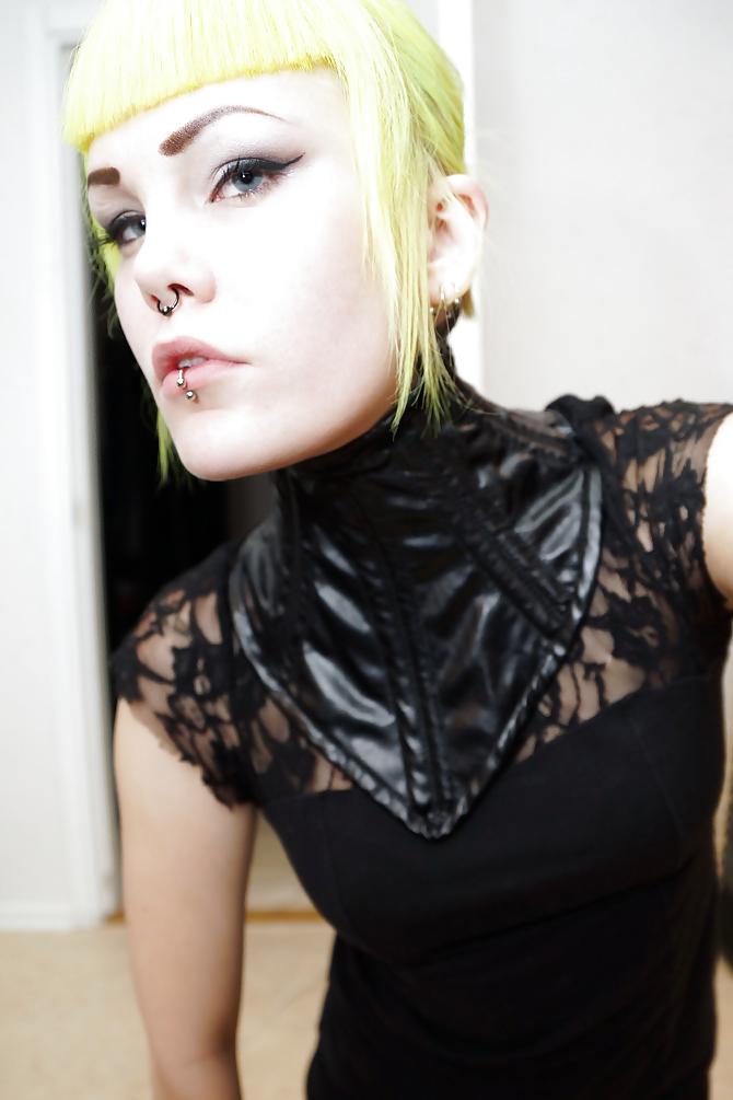 11P Swedish Fetish Model
