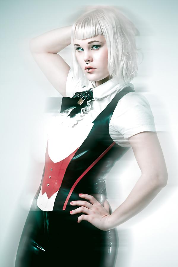 11P Swedish Fetish Model
