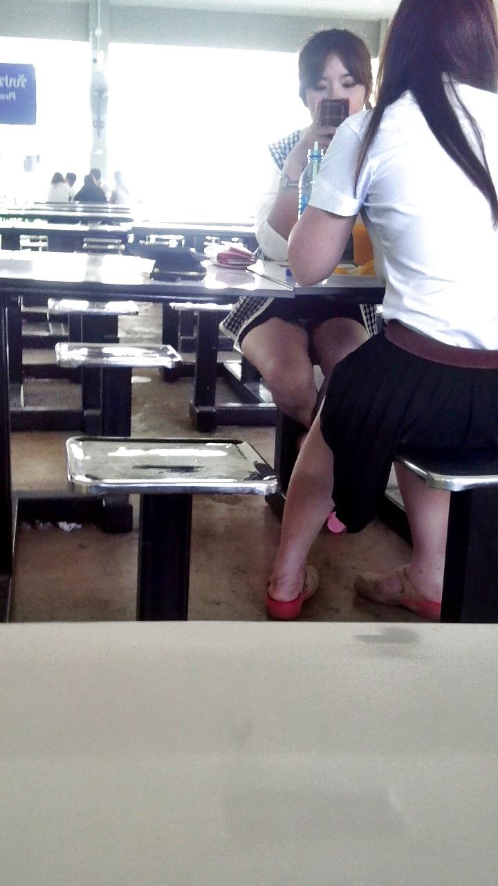 23P Upskirt Student 01