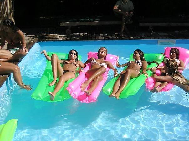 25P Israeli girls horny