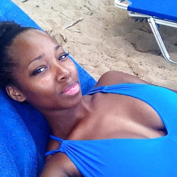 25P Jamelia Davis UK Babe