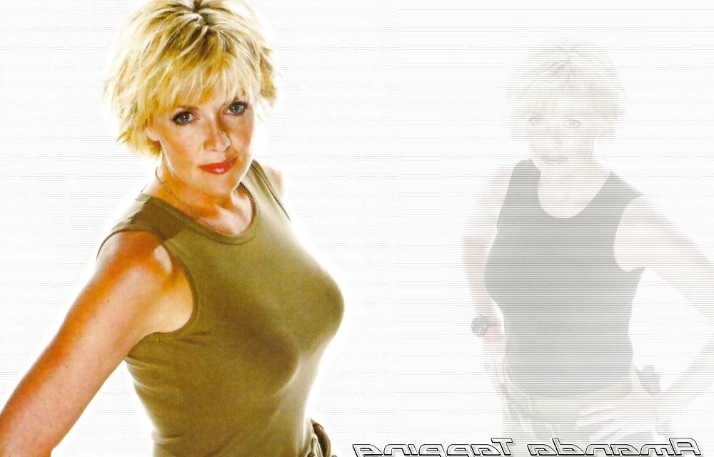 25P Amanda Tapping