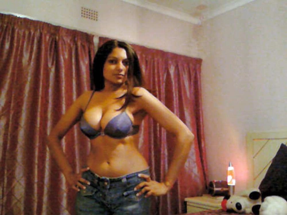 25P And Still More Exotic Indian Beauties