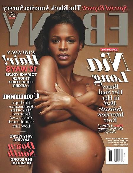 11P Pregnant celebrity magazine covers