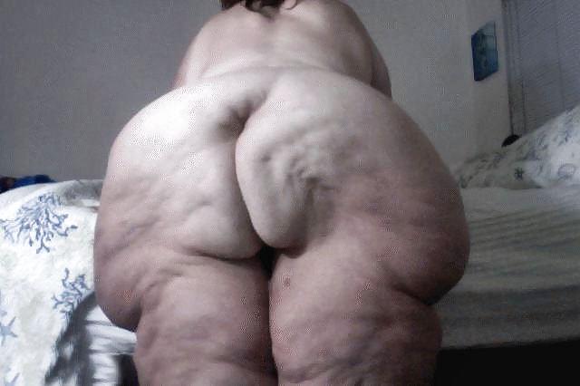 25P Wide Hipped White GILF's Pt.1