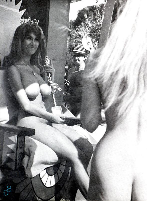 25P Vintage Nudist 4
