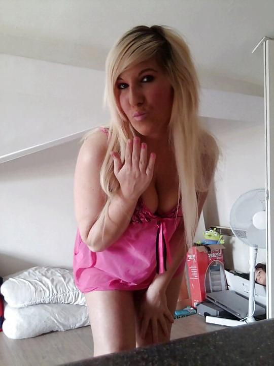 25P Ally when boyfriend is not there