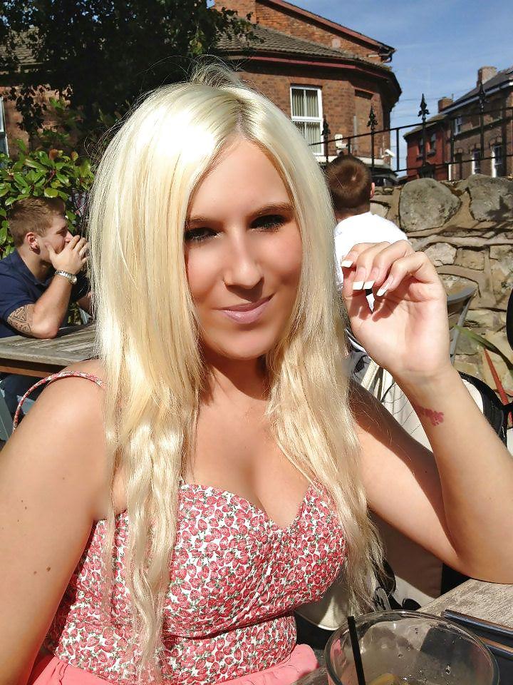 25P Ally when boyfriend is not there