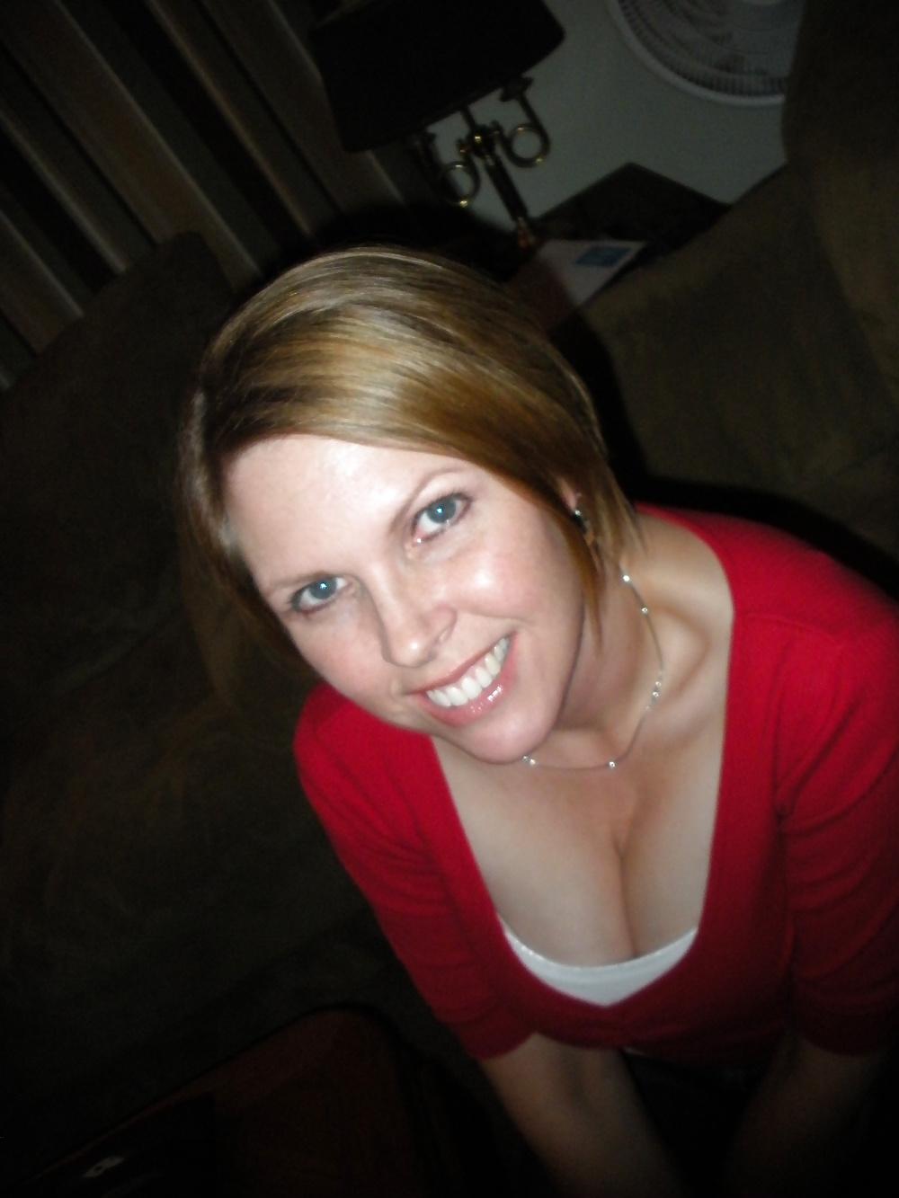 25P Exposed MILF