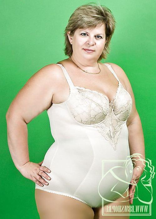 20P Mature BBW Ladies 226