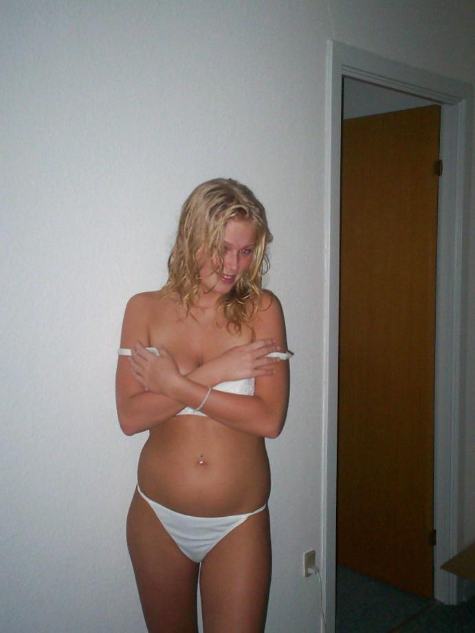 13P Banging my blonde GF