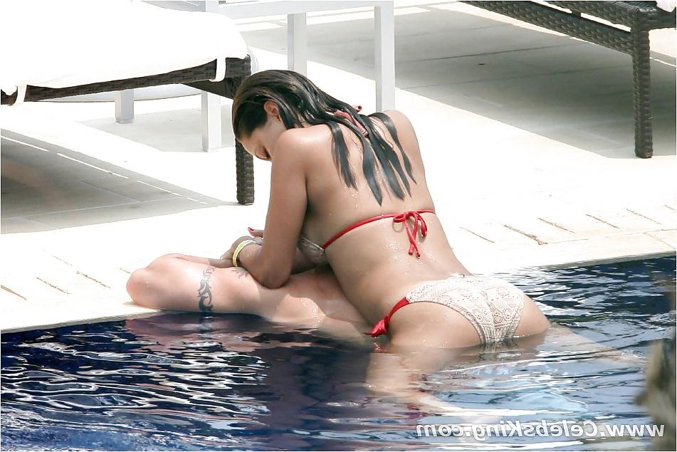 4P Nick Lachey & Vanessa Minnillo SunBathing